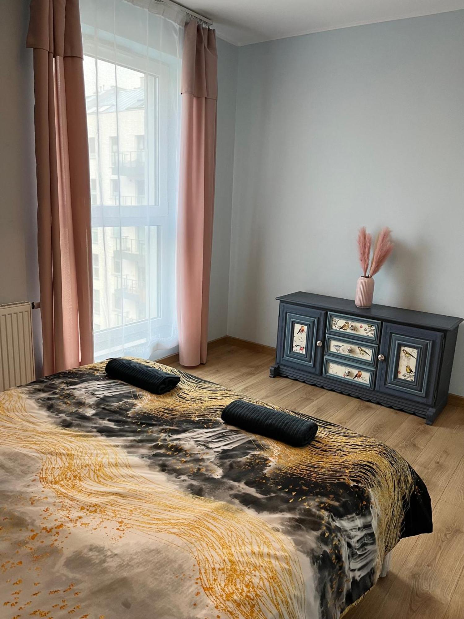 Oldtown Retro Apartment By Marina With Balcony For 6 People Gdansk Luaran gambar