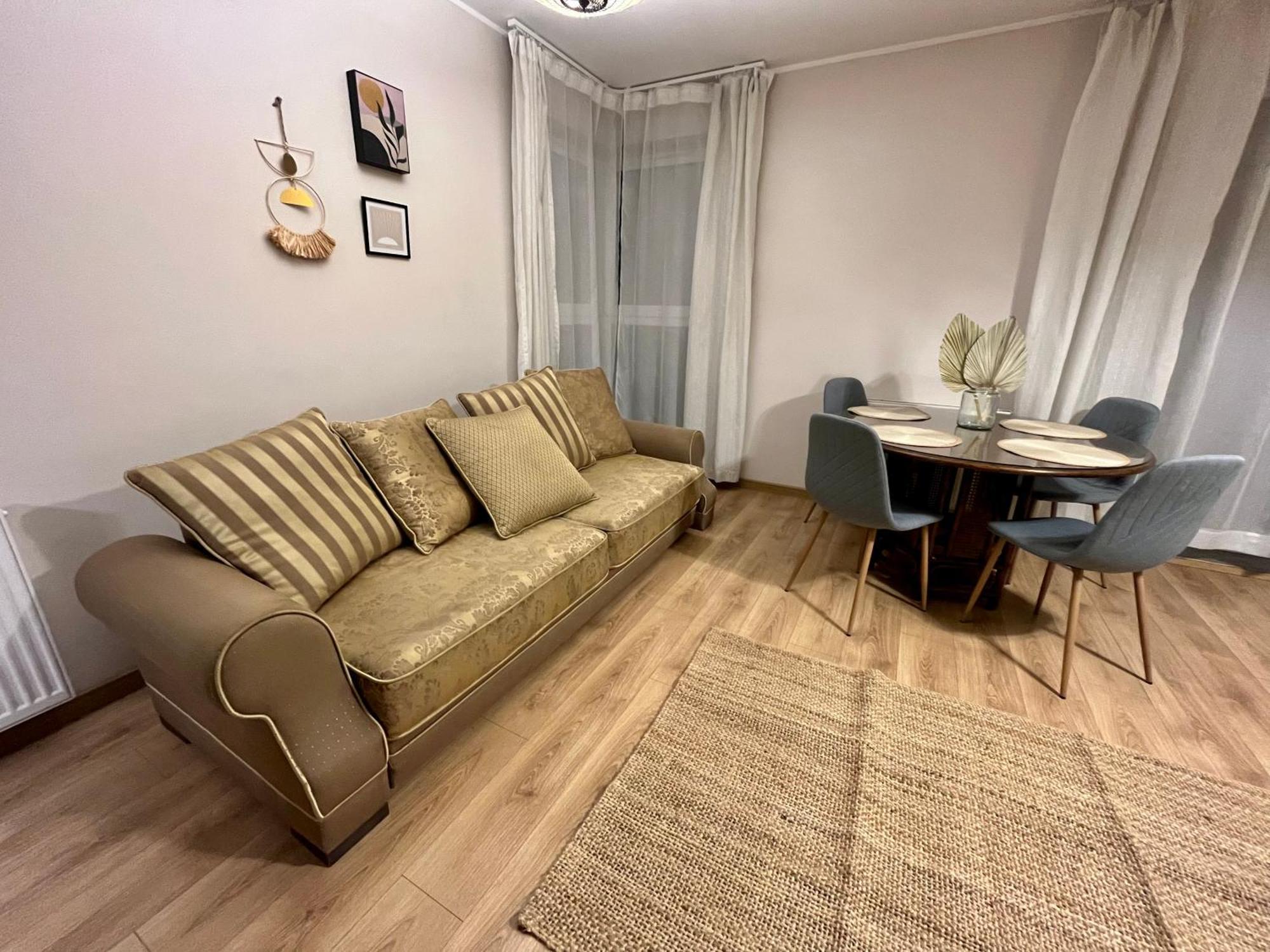 Oldtown Retro Apartment By Marina With Balcony For 6 People Gdansk Luaran gambar