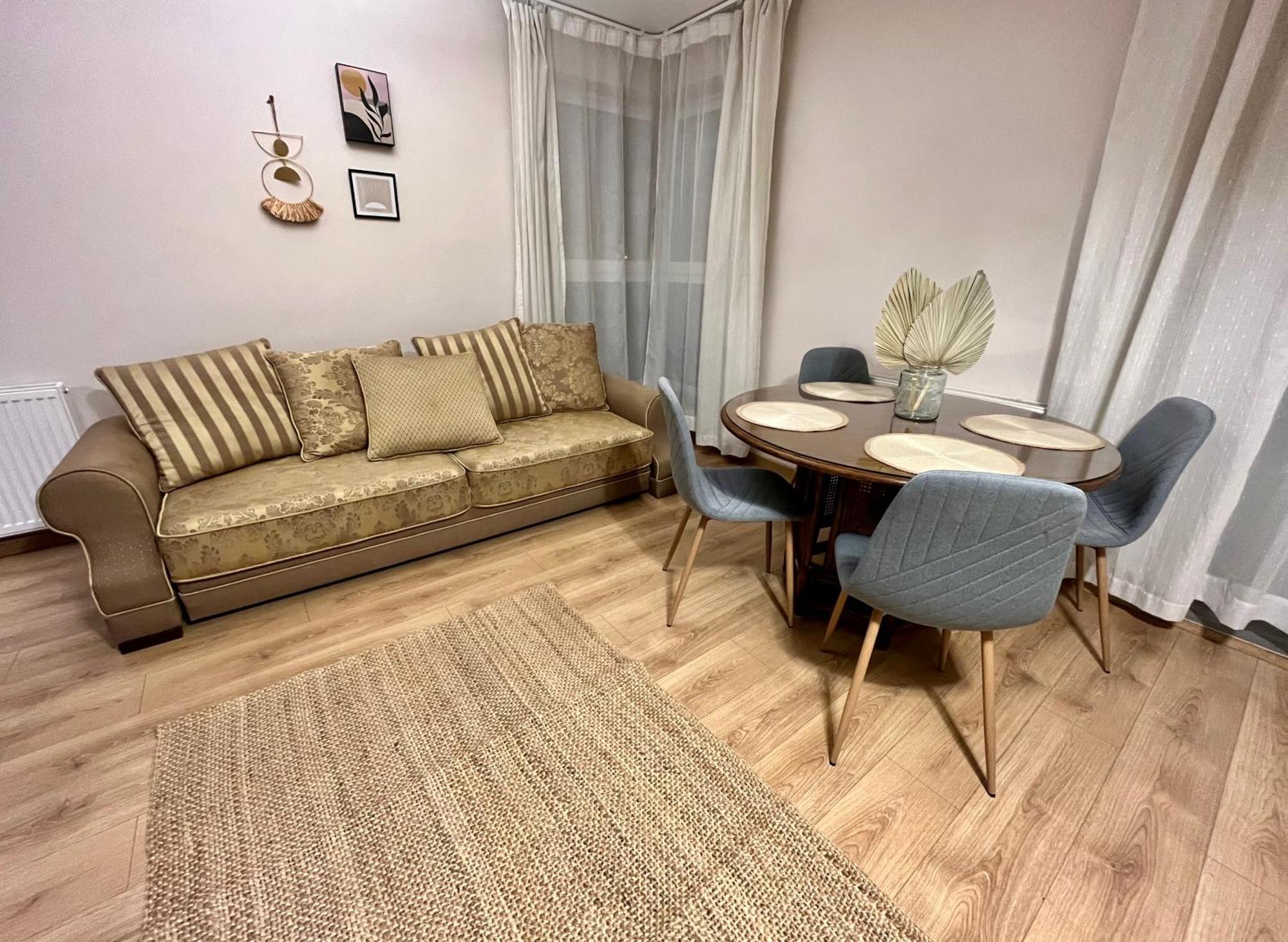 Oldtown Retro Apartment By Marina With Balcony For 6 People Gdansk Luaran gambar